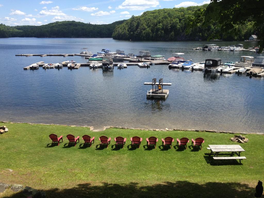 Little Hawk Resort & Marina Algonquin Highlands Eksteriør billede